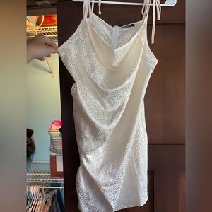 Shein satin crowl neck dress. Cream color. Size 1X. Never worn. Fits smaller.$5